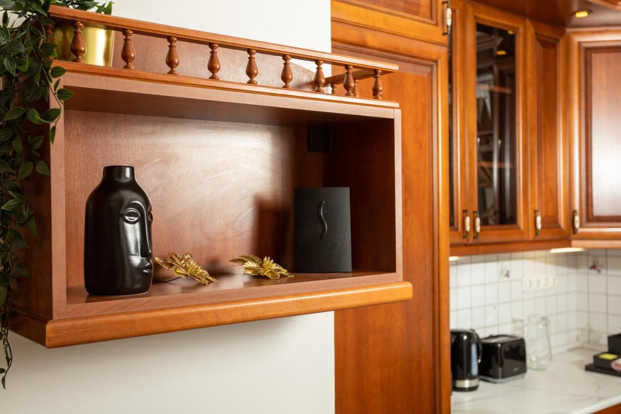 Emerald Suite With Free Parking Budapest Bagian luar foto